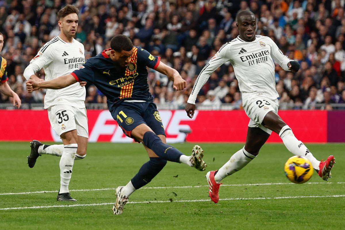 今晨西甲焦点战；罗马强势反弹；目标明确；轮换策略成焦点 