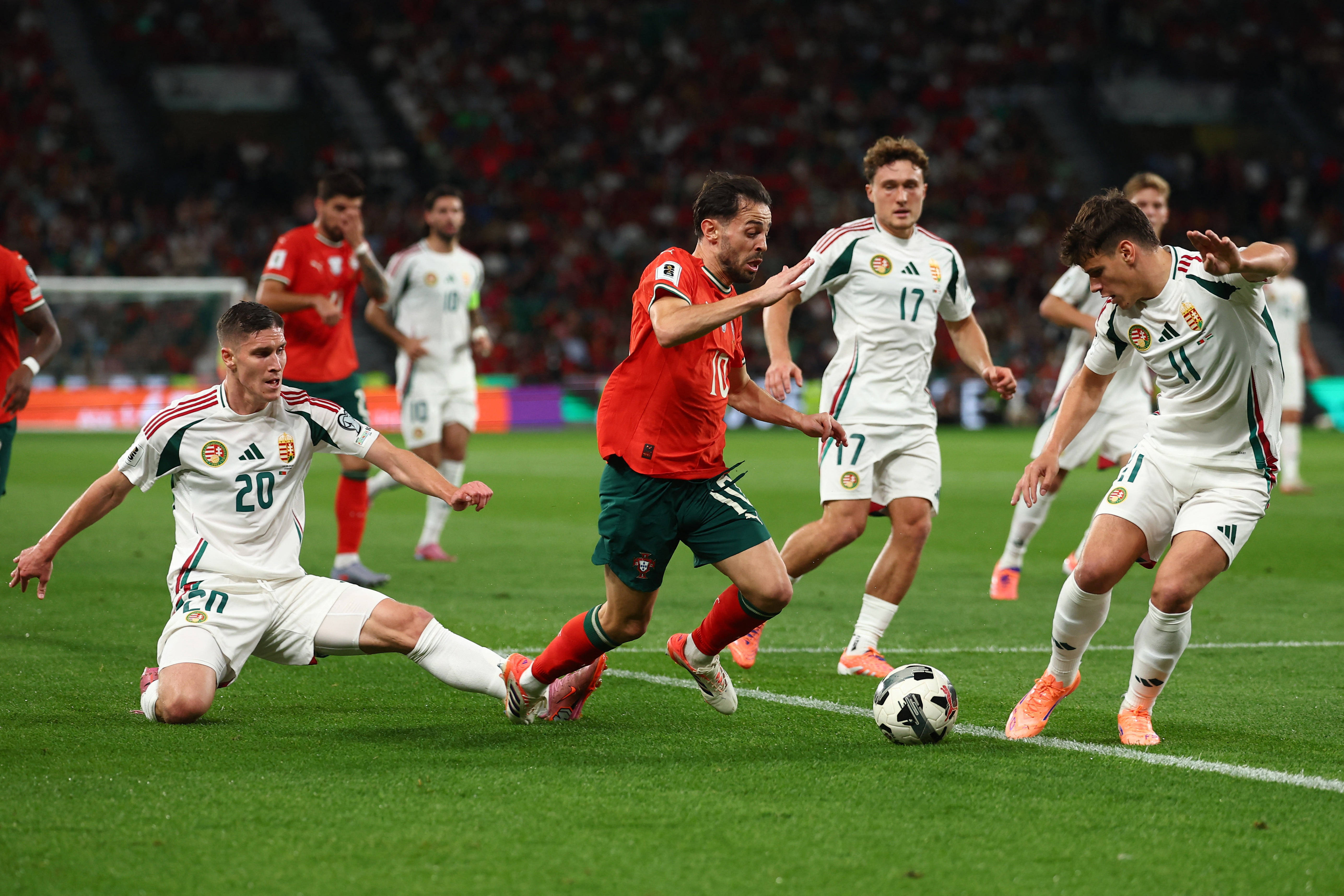 南宫大舞台 -从风云突变毕尔巴鄂竞技冲刺阶段队长鼓劲到葡萄牙体育远射贴柱备战足总杯，山东泰山冲刺阶段造点机会的简单介绍